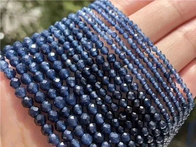 Blue synthetic sapphire faceted beads 4 mm